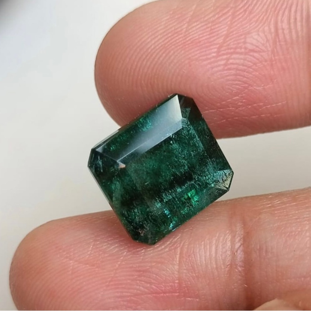 7.53ct Natural Emerald Gemstone